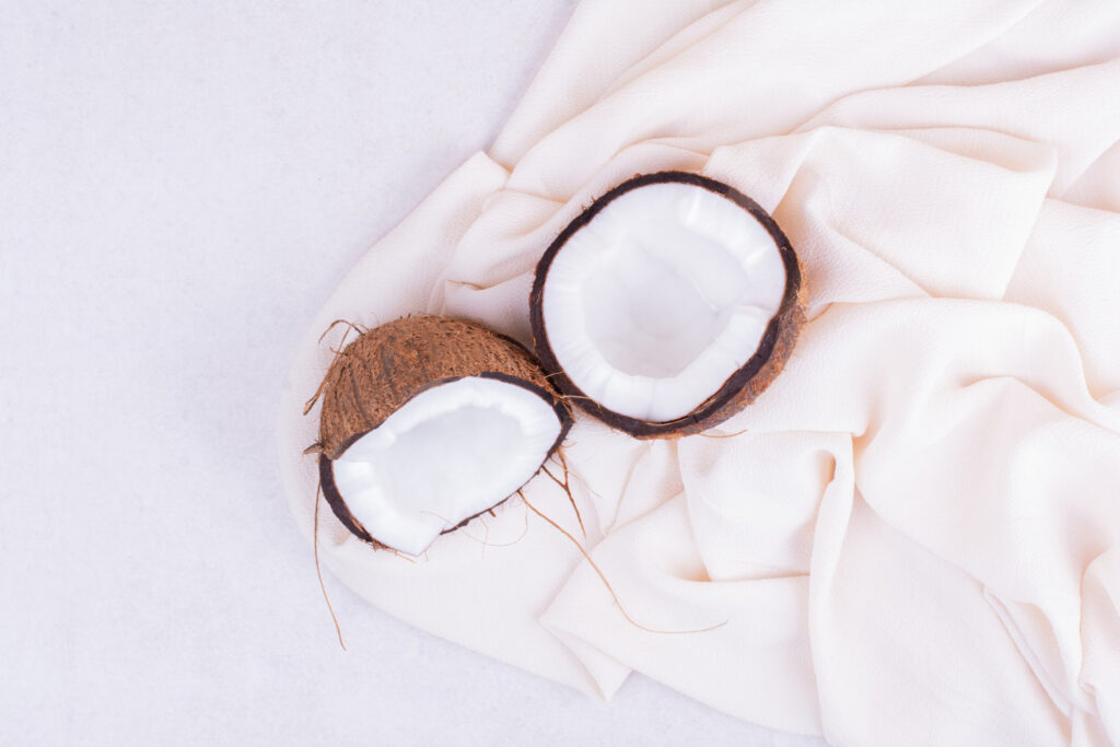 How to Get Coconut Oil Out of Clothes
